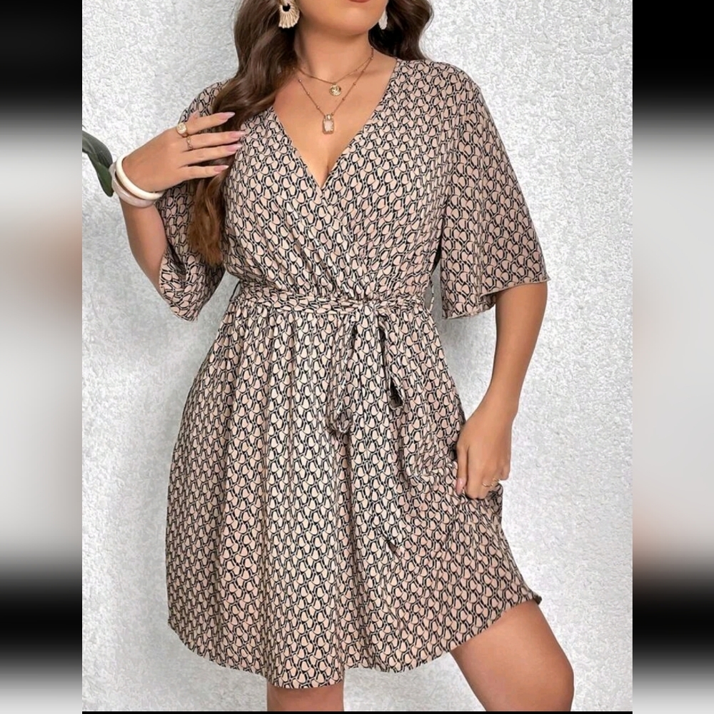 SHEIN Clasi Plus Allover Print Butterfly Sleeve Belted Dress